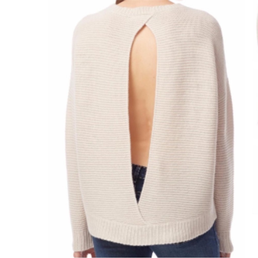 360 Cashmere Greer Open Back Sweater – Adobe – XS
(Revolve)